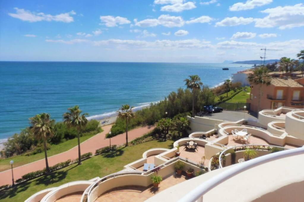 Penthouse Bermuda Beach 2 Естепона Екстериор снимка