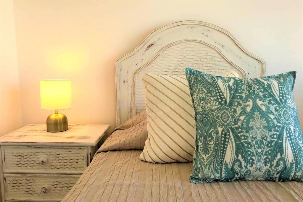 Penthouse Bermuda Beach 2 Естепона Екстериор снимка